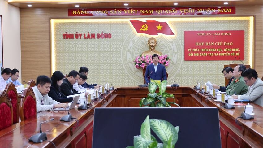 Lâm Đồng thúc đẩy phát triển khoa học, công nghệ, đổi mới sáng tạo và chuyển đổi số