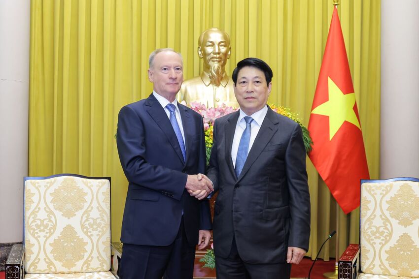 Chủ tịch nước Lương Cường tiếp Trợ lý Tổng thống Nga, Chủ tịch Hội đồng Biển Liên bang Nga Nikolai Patrushev