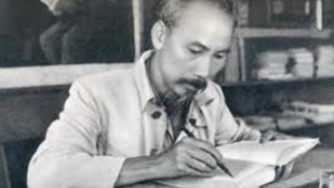 Khúc điếu ca kính dâng Bác Hồ