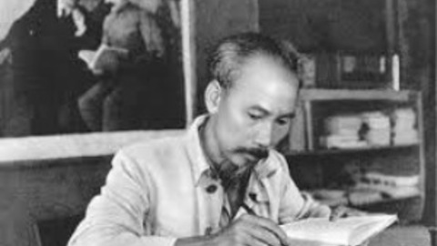 Học tập Bác Hồ