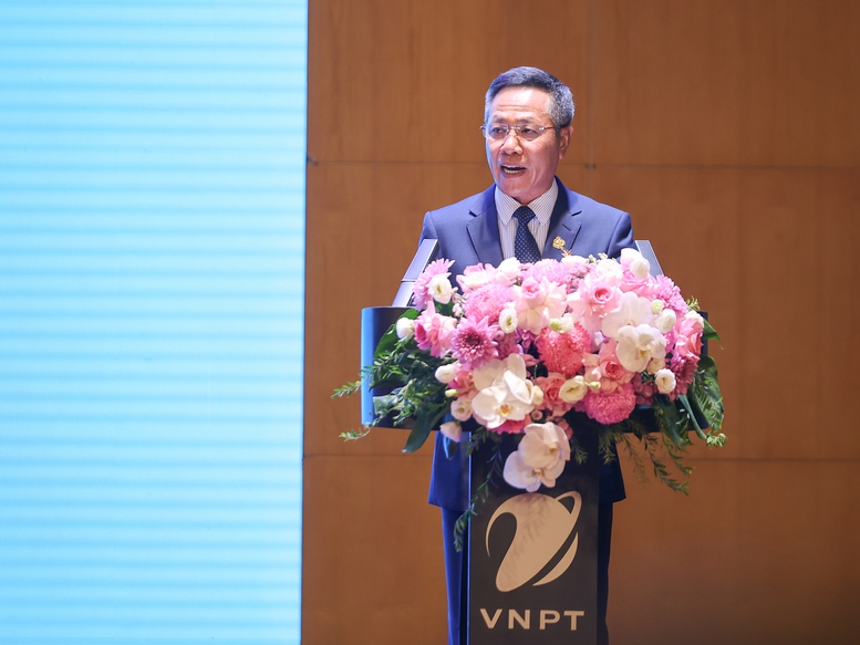 Thủ tướng: VNPT tiếp tục phát huy truyền thống đổi mới sáng tạo, dám nghĩ dám làm- Ảnh 2.